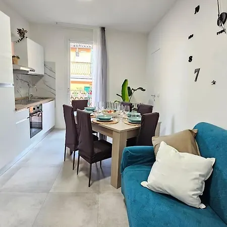 Apartamento In Centro Con Vista Sul Canale Bolonia